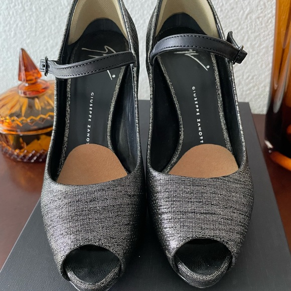 Giuseppe Zanotti Pewter Peep Toe Heels - Picture 13 of 13